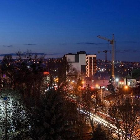 Затишна Красива Квартира-Студія В Новобудові З Балконом Csernyivci Kültér fotó